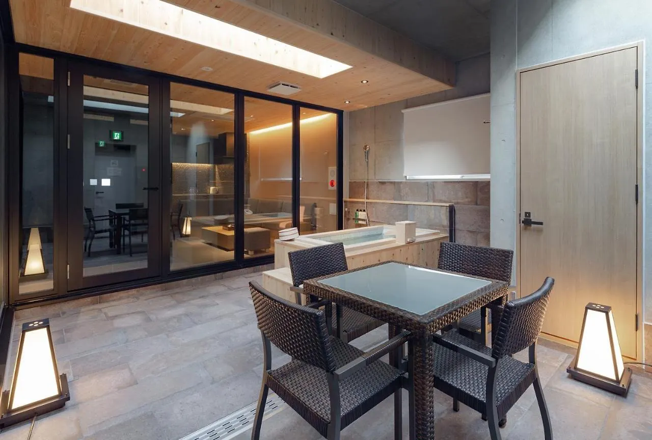 Hotel Material Fuchomae Kyōto